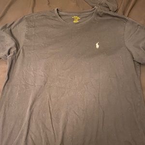 polo t-shirt